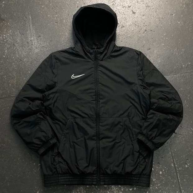 100 나이키 스우시 점퍼