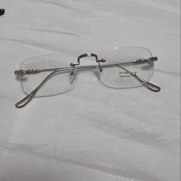 새상품무테 투명 안경테 자외선차단