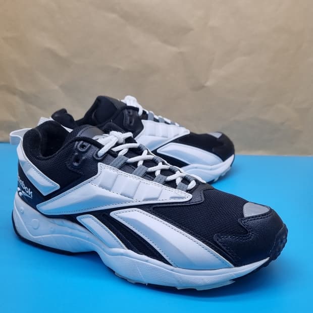 리복 인터벌96 남성운동화260 