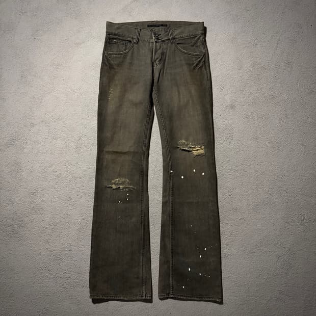No id boots cut pants
