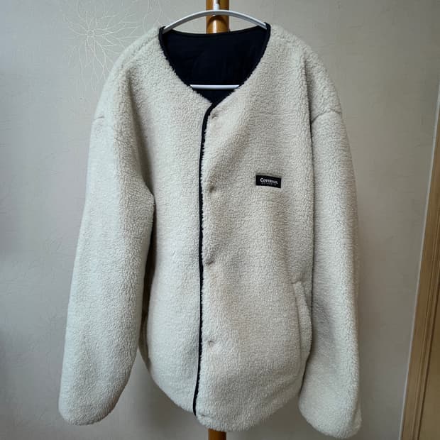 커버낫 리버시블 컴피보아 키라리스 자켓