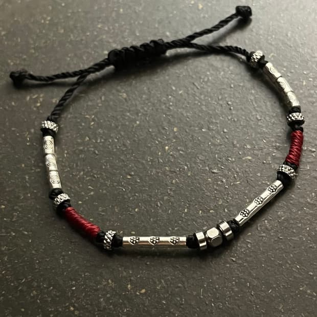 [handmadebracelet]