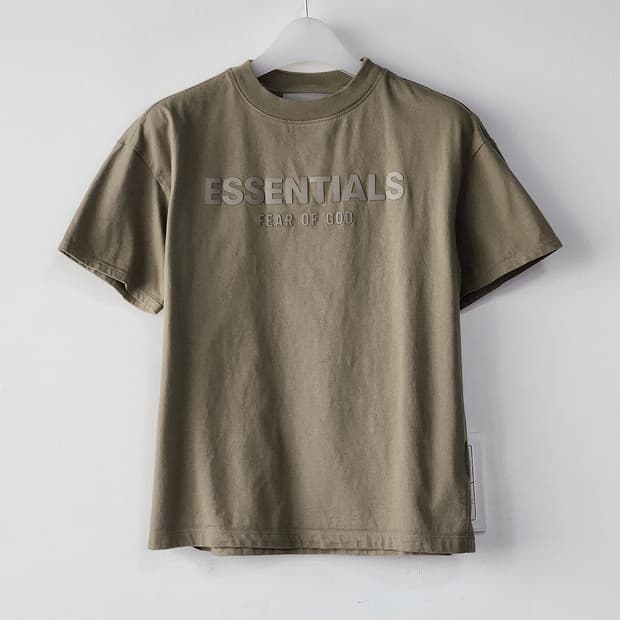에센셜 로고 반팔 티셔츠 12Y (Harvest)