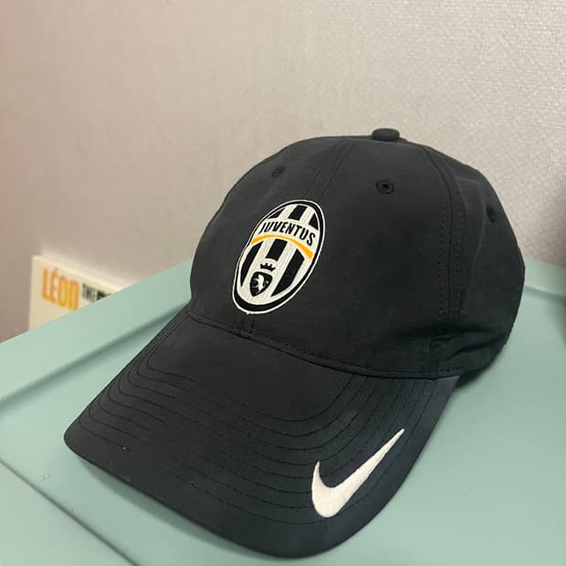 나이키 유벤투스 볼캡