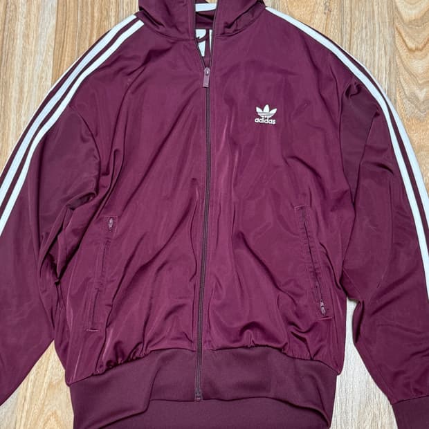 와인색 아디다스 져지 L