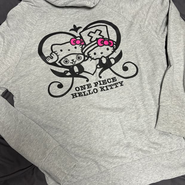 원피스 헬로키티 후드집업 갸루