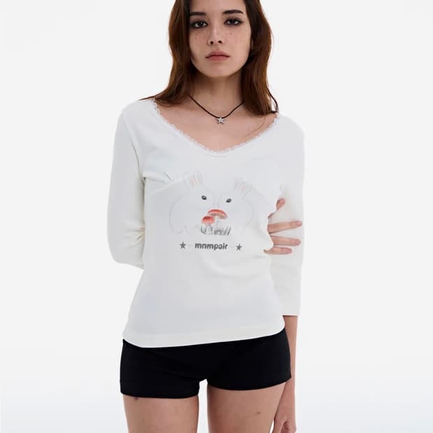 미니멀페어 rabbite race v-neck tee