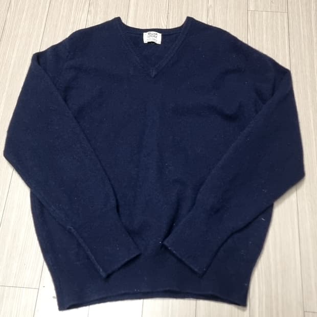 스코트랜드제 윌리엄로키 네이비 브이넥 울니트(95)