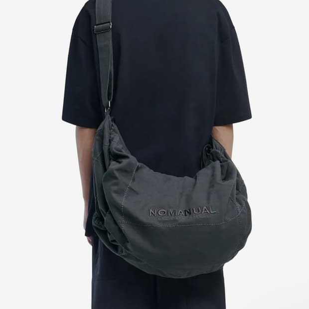노매뉴얼 더플백 차콜 가방