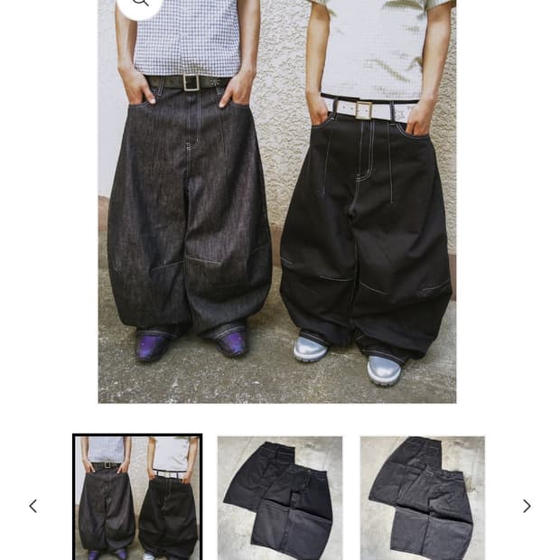 Pleated Wide-Leg Baggy Pants black