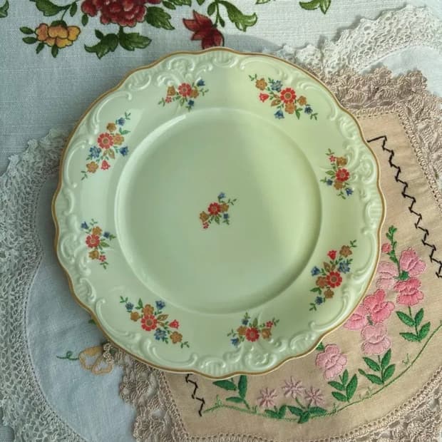 독일 올드 티르센로이트 바바리아 디저트 접시