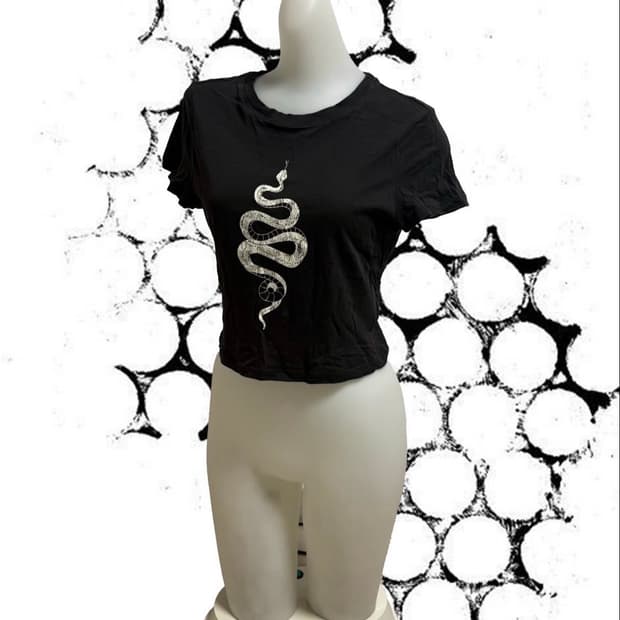 Snake t shirt