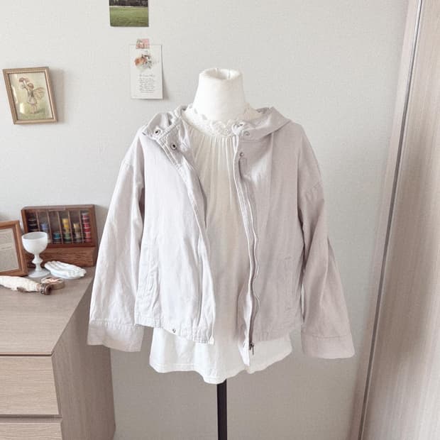 연보라색 후드 야상자켓