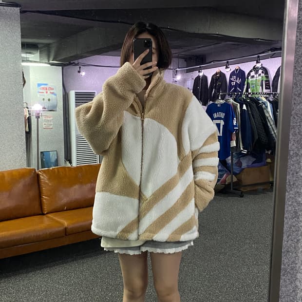 아디다스 빅로고 쉐르파 집업 B2855