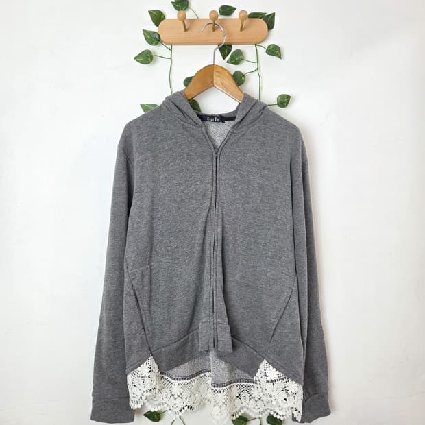 East boy 레이스 후드집업