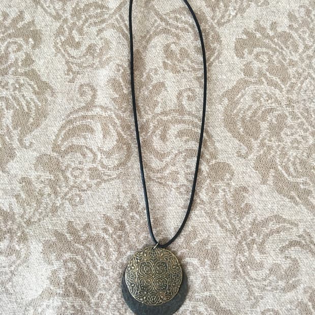  native mood necklace