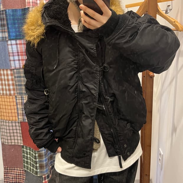 알파인더스트리 n3b 울프죠 패딩