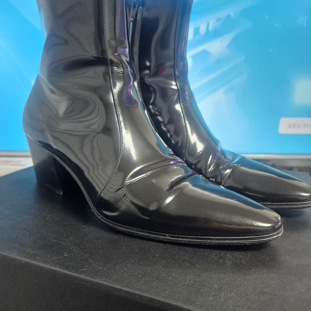 생로랑 바실리60 페이턴트 40.5