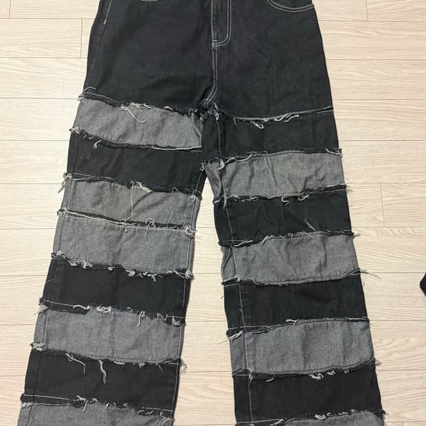 detail jeans