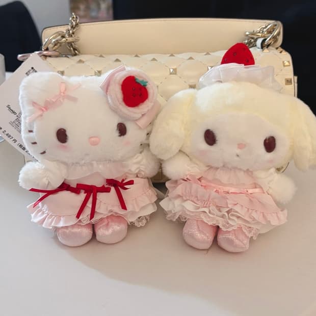 산리오 쇼트케이크 키티+마멜 일괄