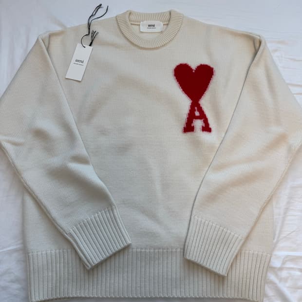 아미 빅하트 인타르시아 니트 아이보리