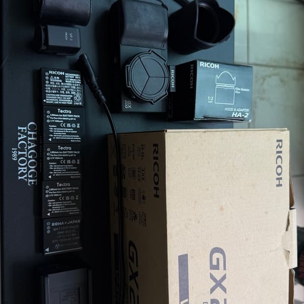 리코 gx200 박스풀 팝니다