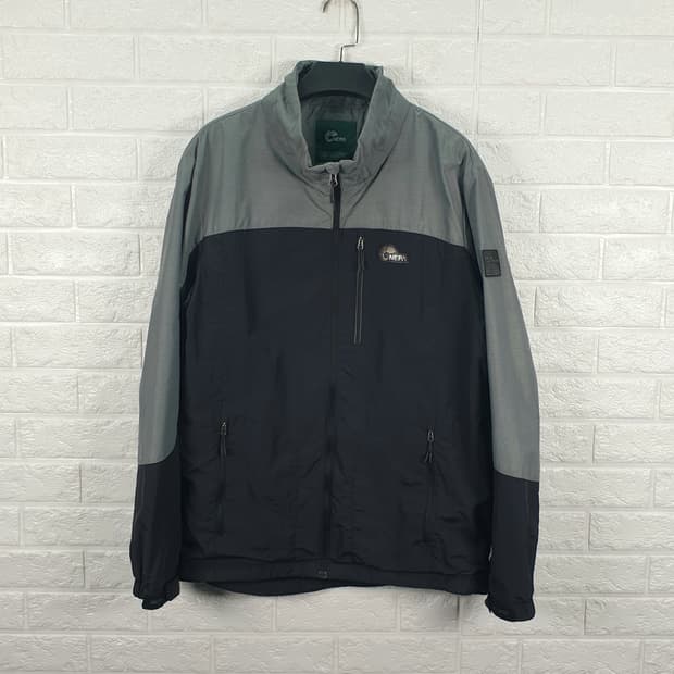 [105]네파 등산 바람막이