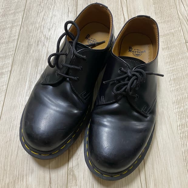닥터마틴 1461 3홀 스무스 260