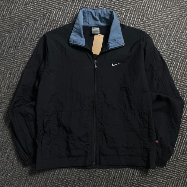 나이키 스우시로고 경량 나일론 바람막이o 4963