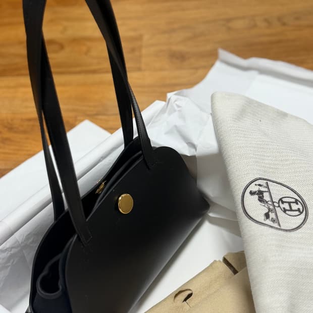 에르메스 타블리에 샐리에 K각인 새상품 블랙 금장