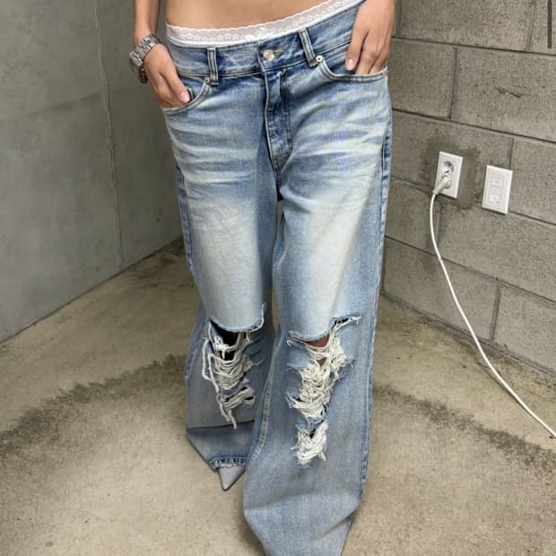 2000archives SNYDER DISTRESSED DENIM 01