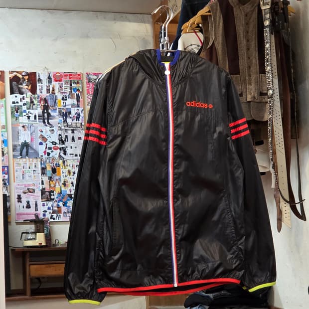 아디다스 네오 바람막이 자켓
