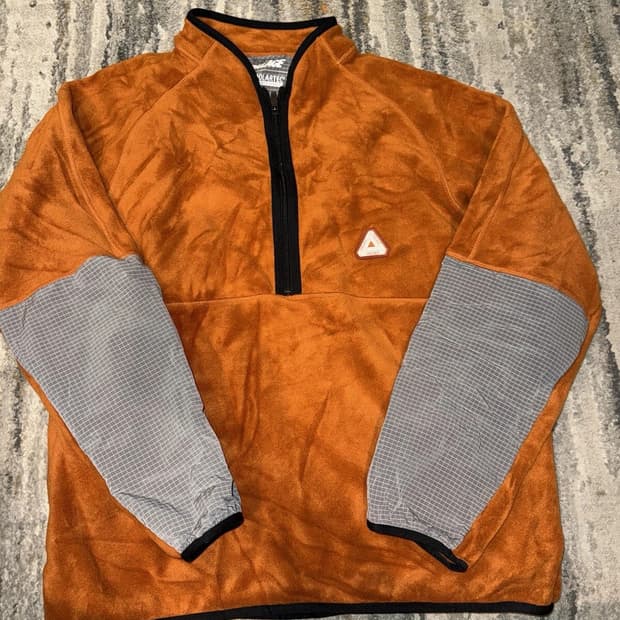  22FW 팔라스 폴라텍 1/4 집 자켓 오렌지