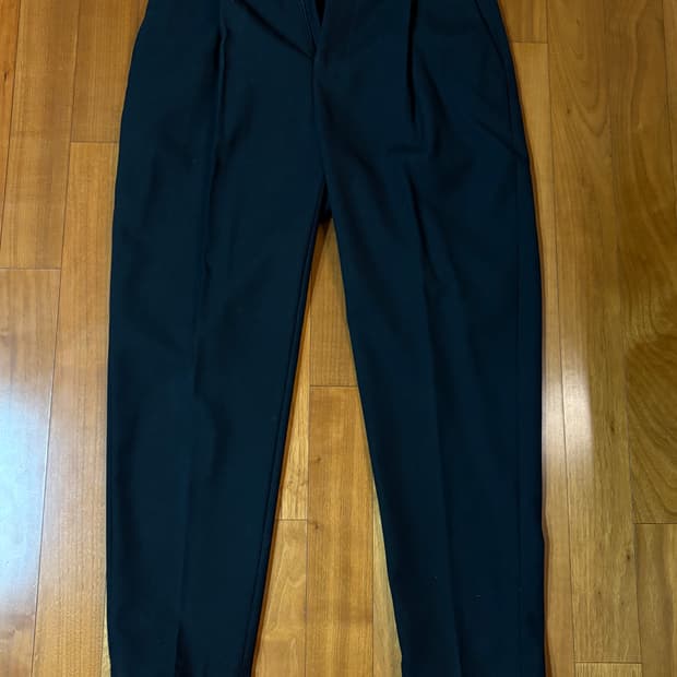 노이어 울 원턱 슬랙스