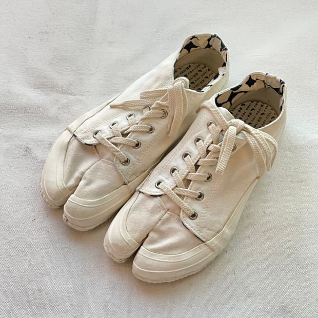 SOUSOU 소우소우 타비슈즈 캔버스 스니커즈