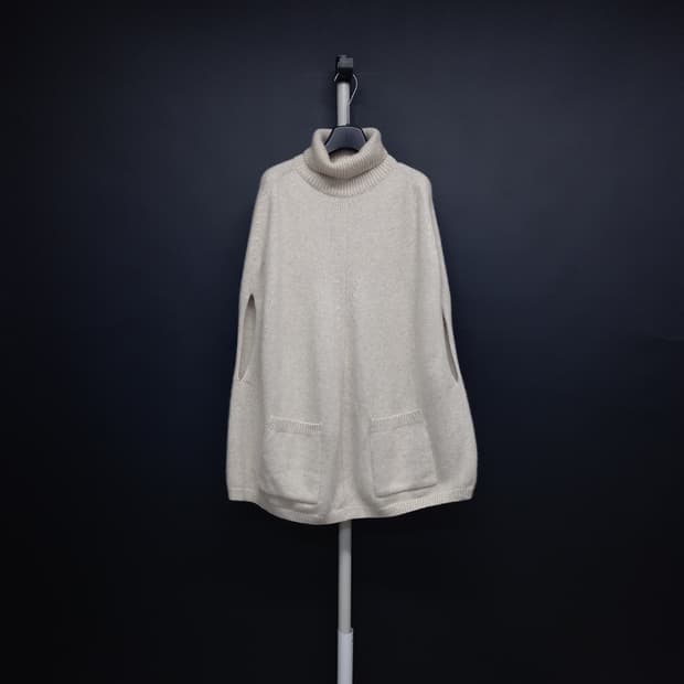 돌체비타 춘추동 하이넥 케이프형 베스트 F 44-77