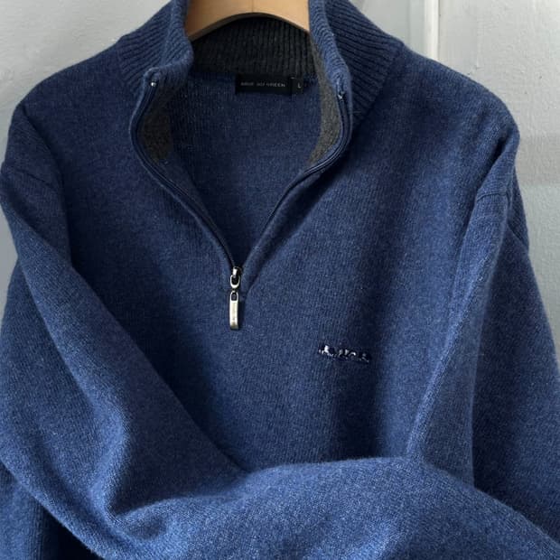 Brushed fabric design zip knit P/O