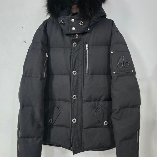 무스너클 블랙 패딩 폭스퍼 후드