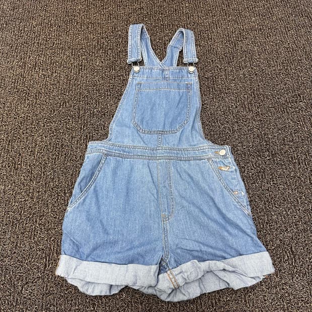 [새상품] H&M 에이치앤엠 여성 데님 멜빵 청바지 34사이즈