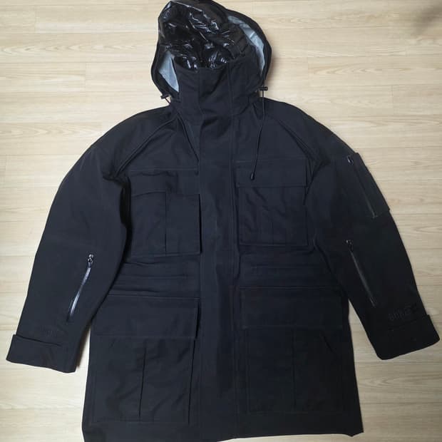 준지 21fw 고어텍스 209 구스패딩 S (100~110)