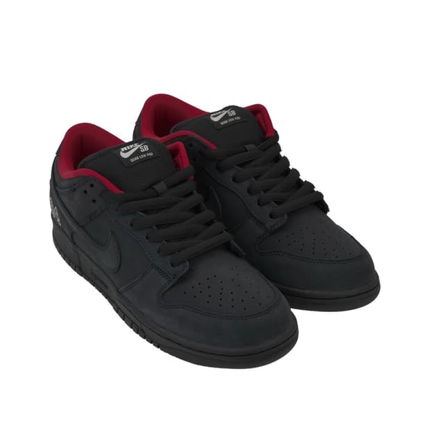 나이키 x 슈프림 SB 덩크 로우 블랙 285 새제품 판매