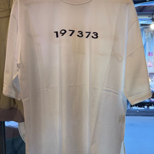 슬로우어텐션 화이트 반팔티