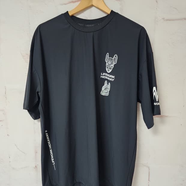 라이프워크 블랙 반팔 티셔츠