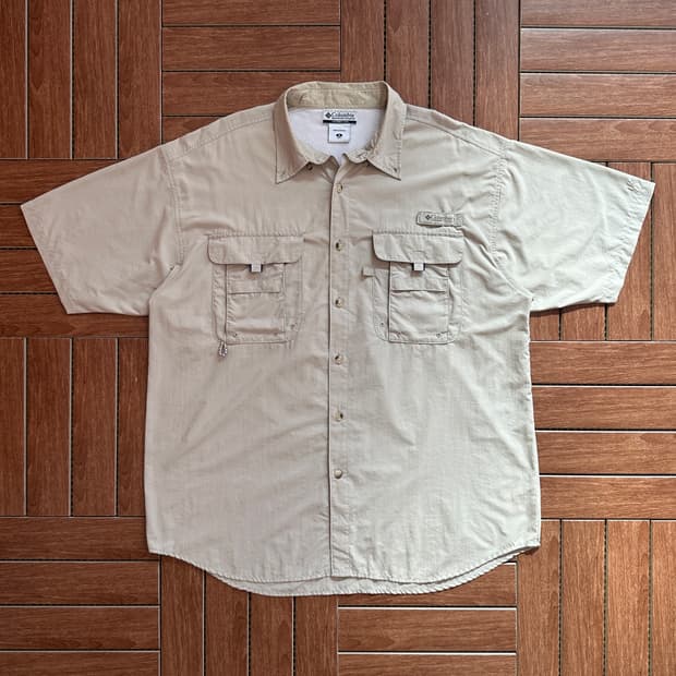 Columbia fishing 1/2 shirts