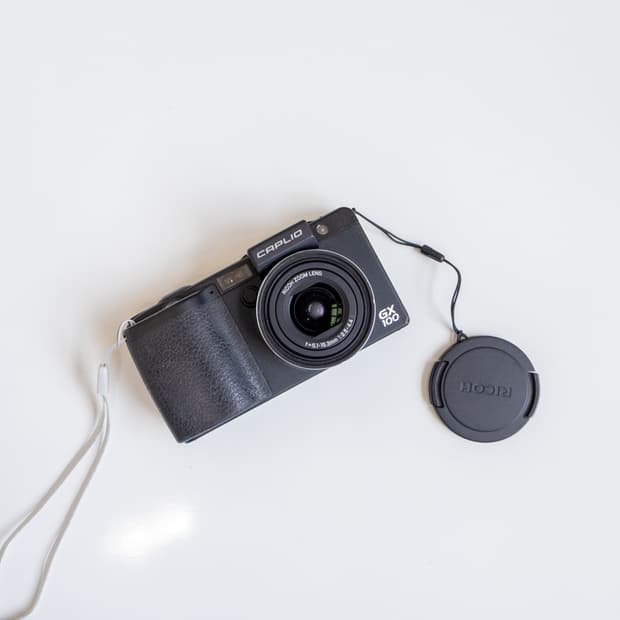Ricoh GX100 / 빈티지 디지털 카메라