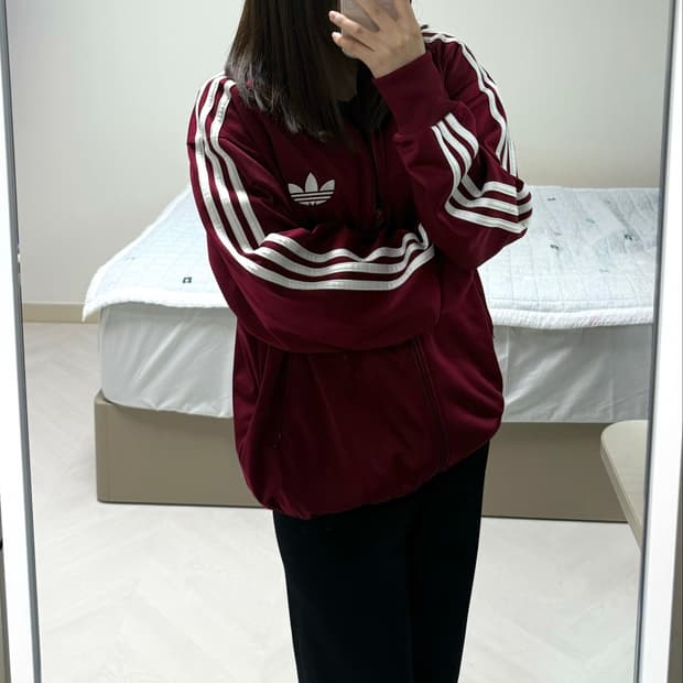 아디다스 구파이어버드 버건디 져지