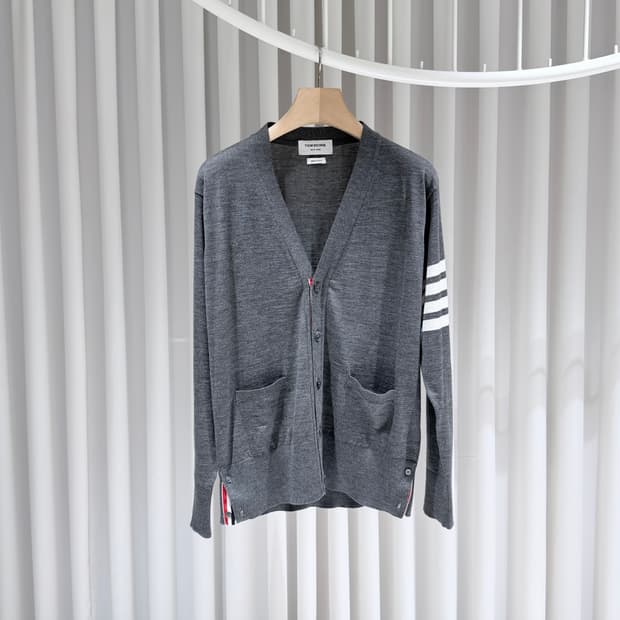 3 / 톰브라운 사선완장 메리노울 그레이 가디건