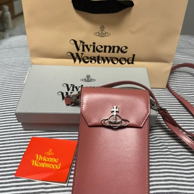 비비안웨스트우드 폰백 폰홀더 핑크 가방
