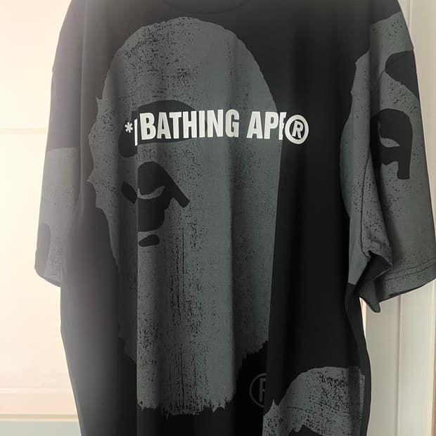 베이프 반팔 새상품