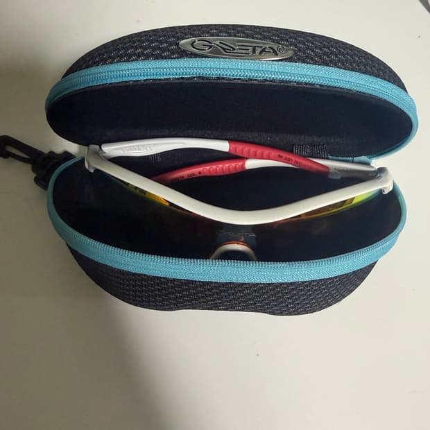 그레타 편광렌즈 100프로 국산제품 고글 판매